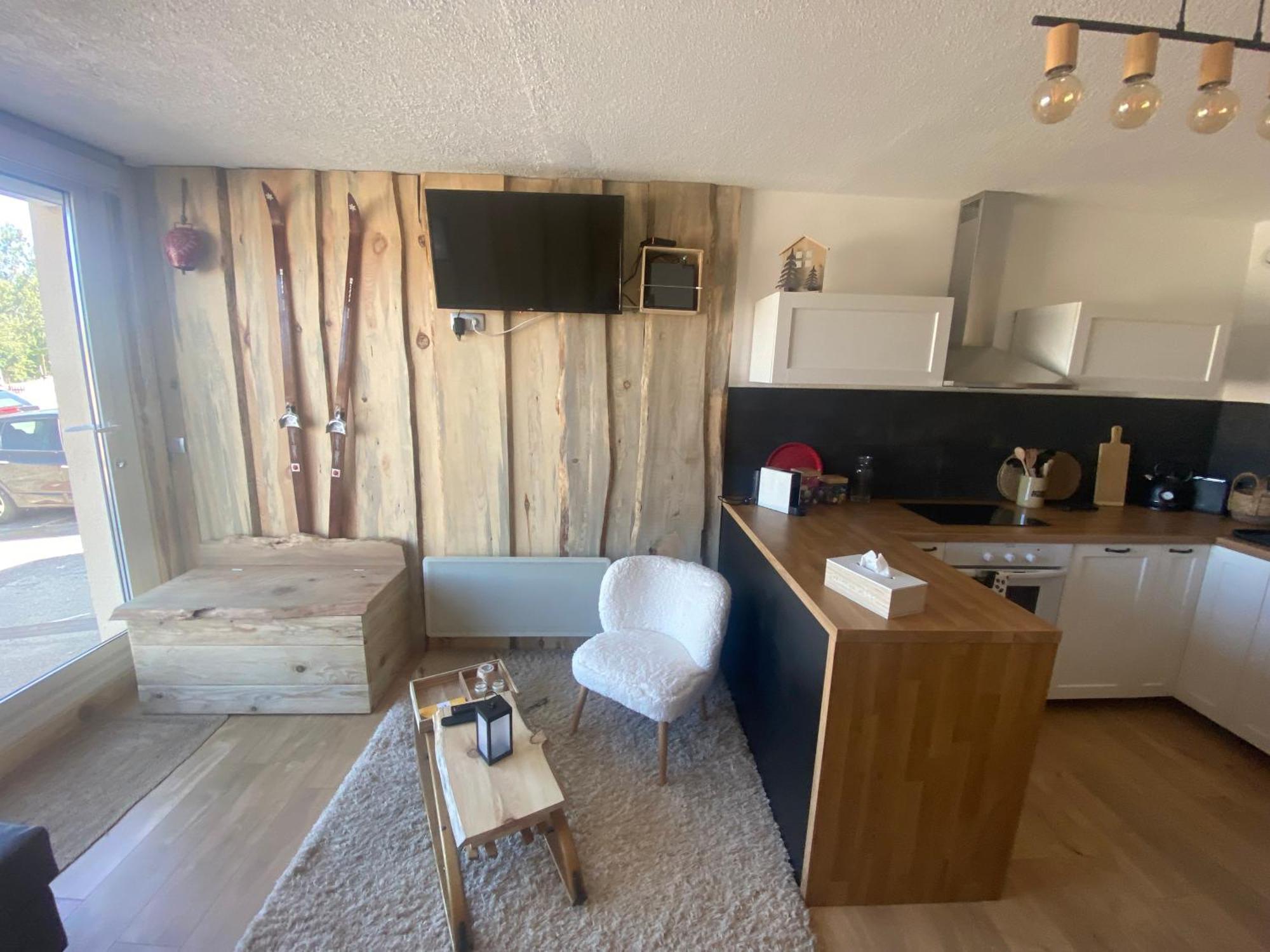 Le Cocon Pelerins Apartment Лез Англ Екстериор снимка